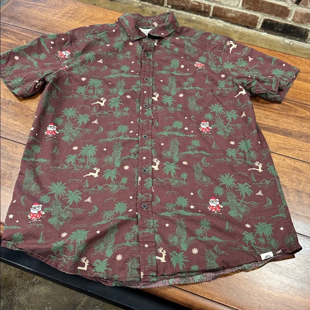 Free Planet Christmas Hawaiian shirt